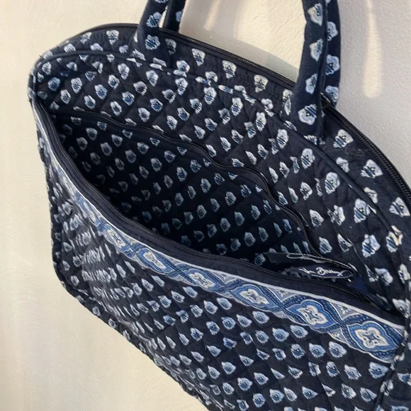 Vera Bradley Nantucket Navy Computer Bag (Retired) - Picture 2 of 4